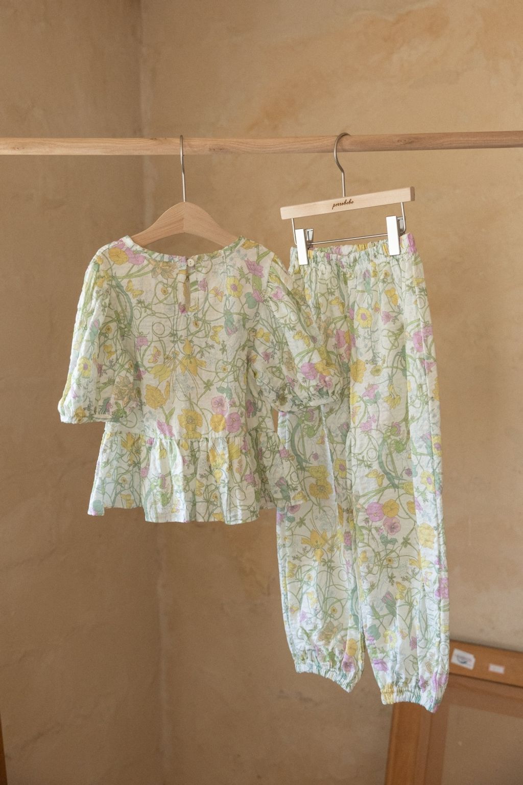 1774926014_5924346963