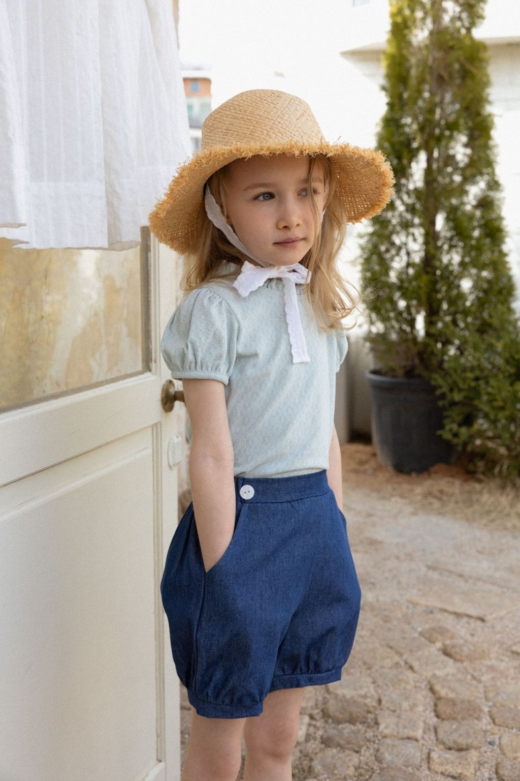 1774925134_3208406087