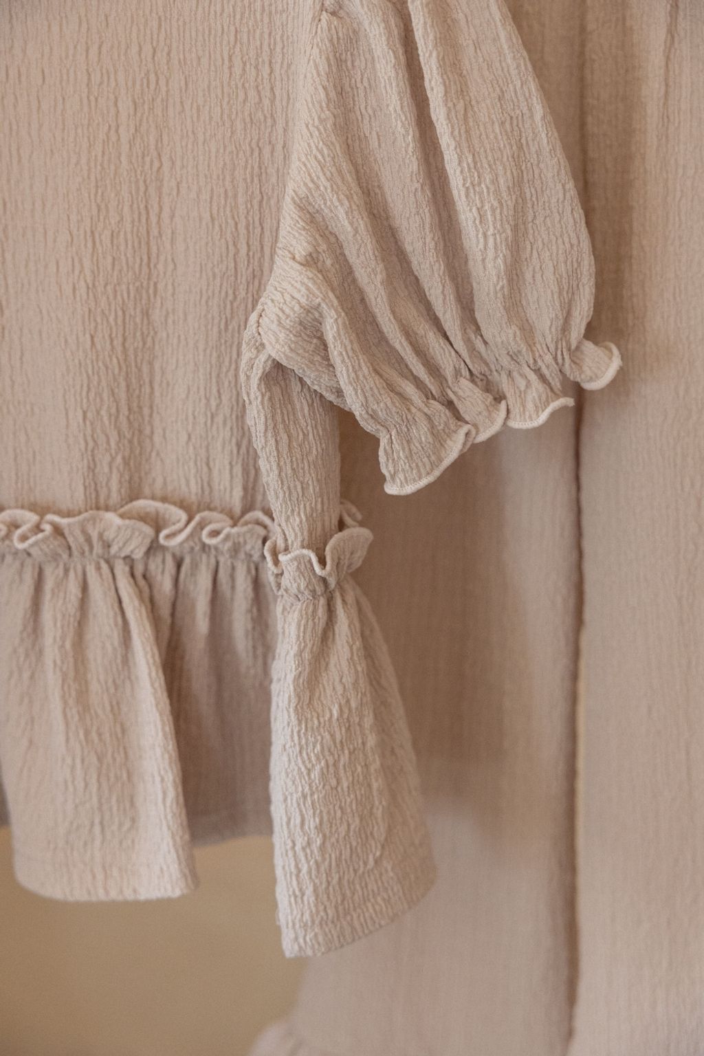 1774923516_7015381827