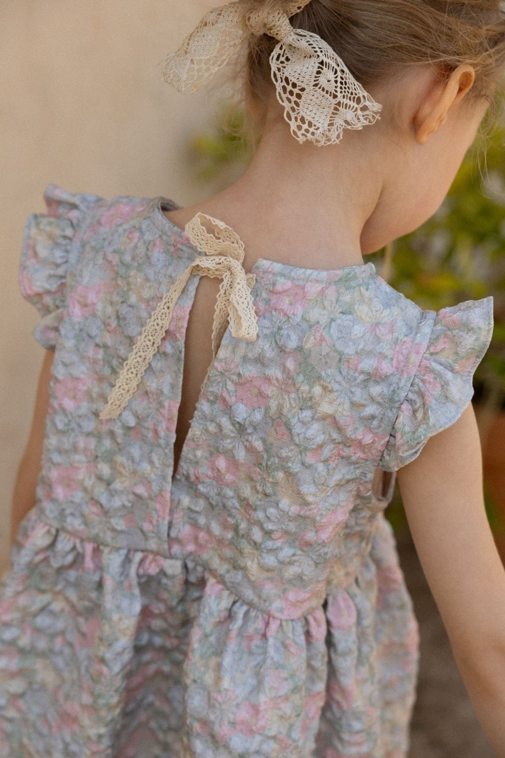 1774923163_1537351342