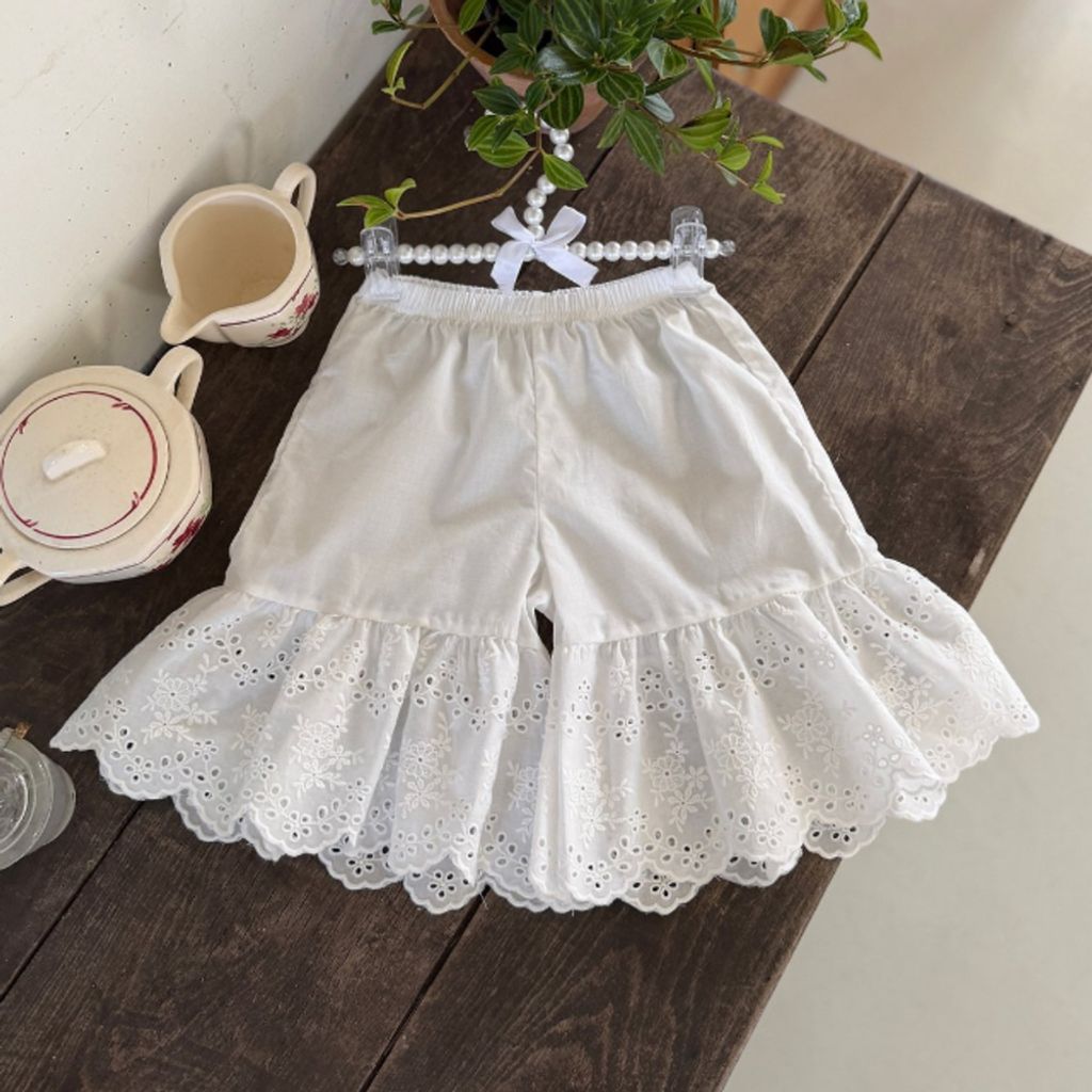 1775736873_1049506237