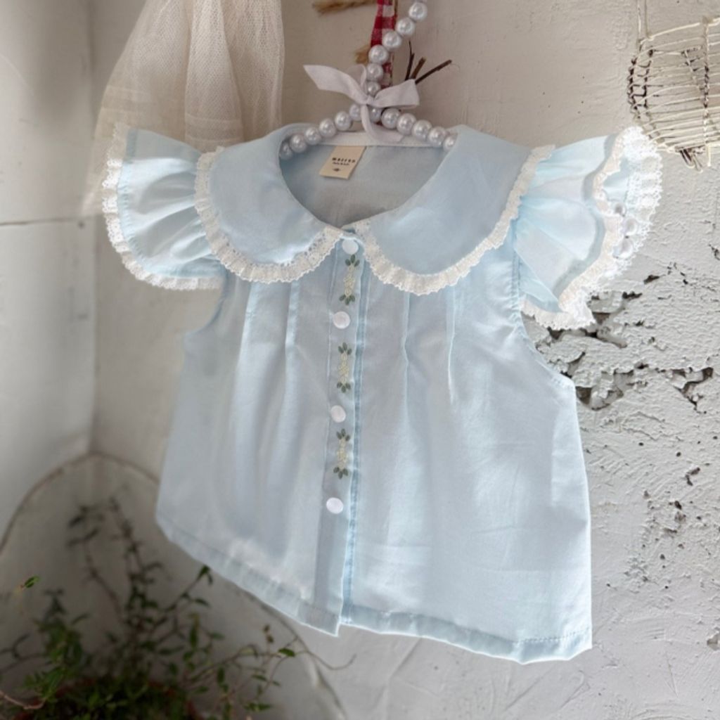 1775735690_2572217401