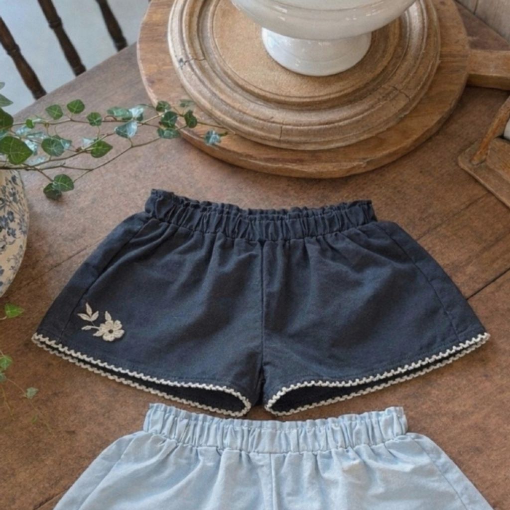 1775735386_7304079112