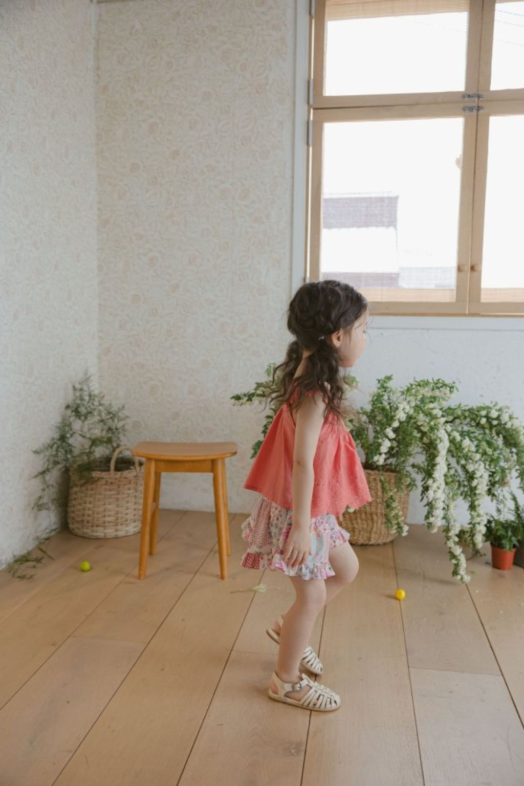 1742872573_3013314764