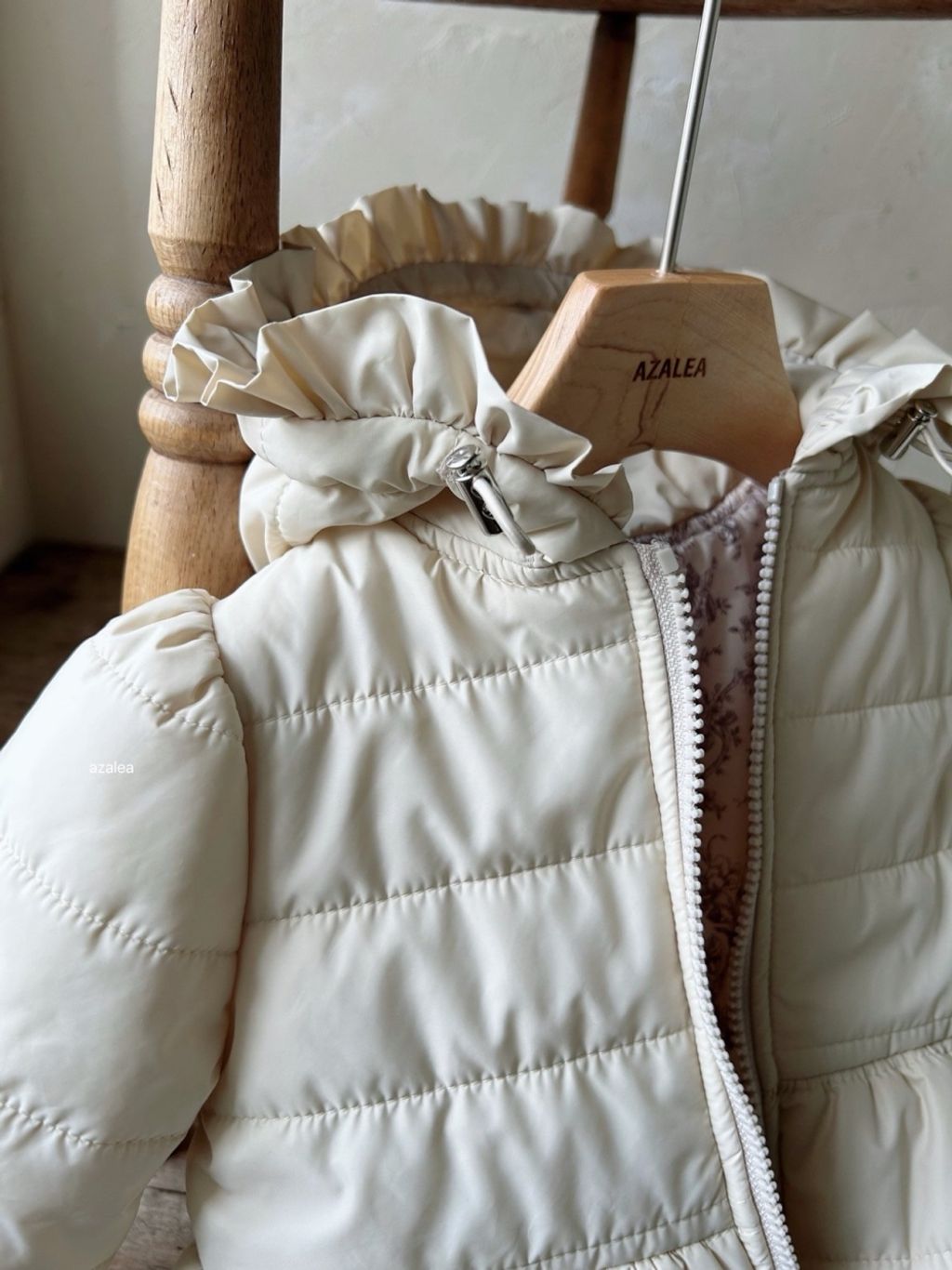 1760944325_6795960551