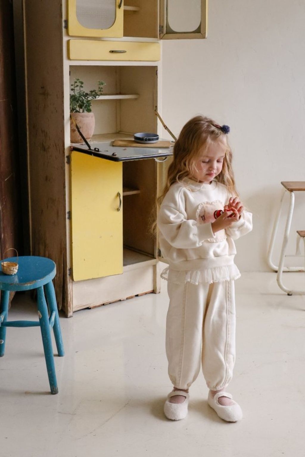 1760413371_1922601454