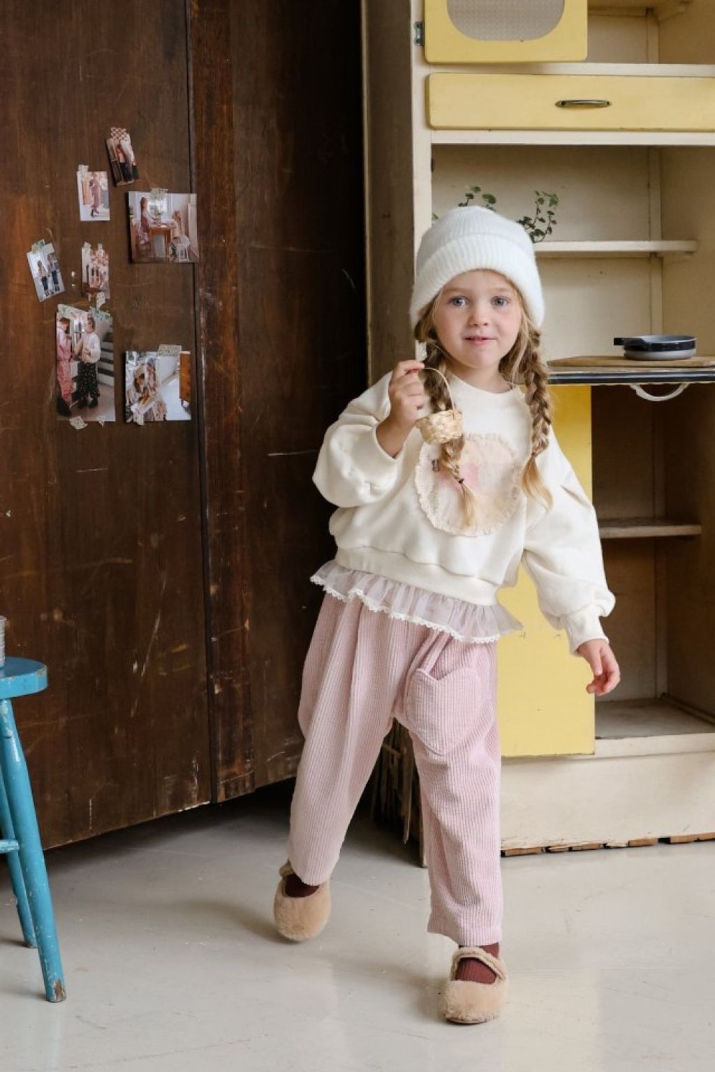 1760413370_4128425900