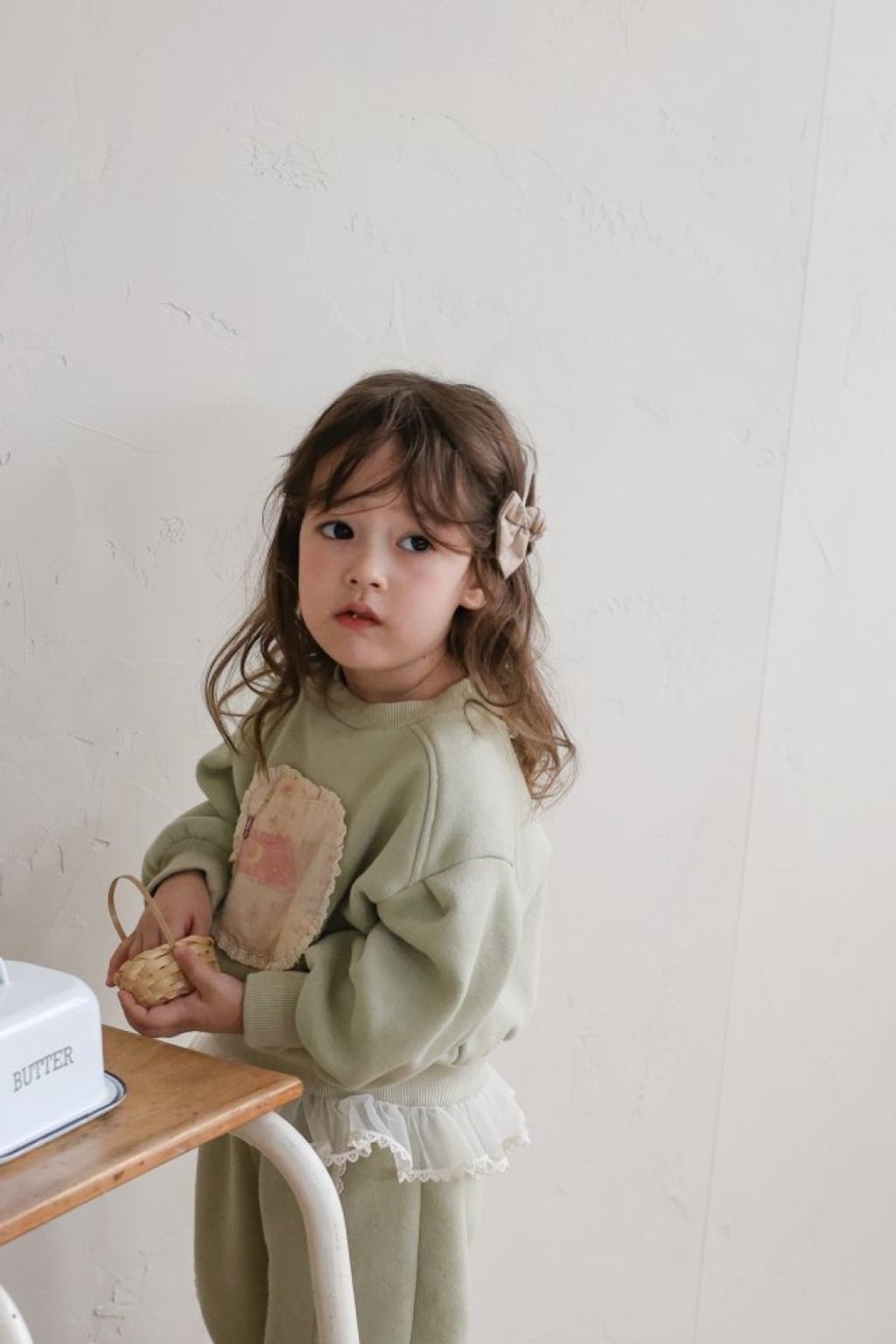 1760413499_9300576957