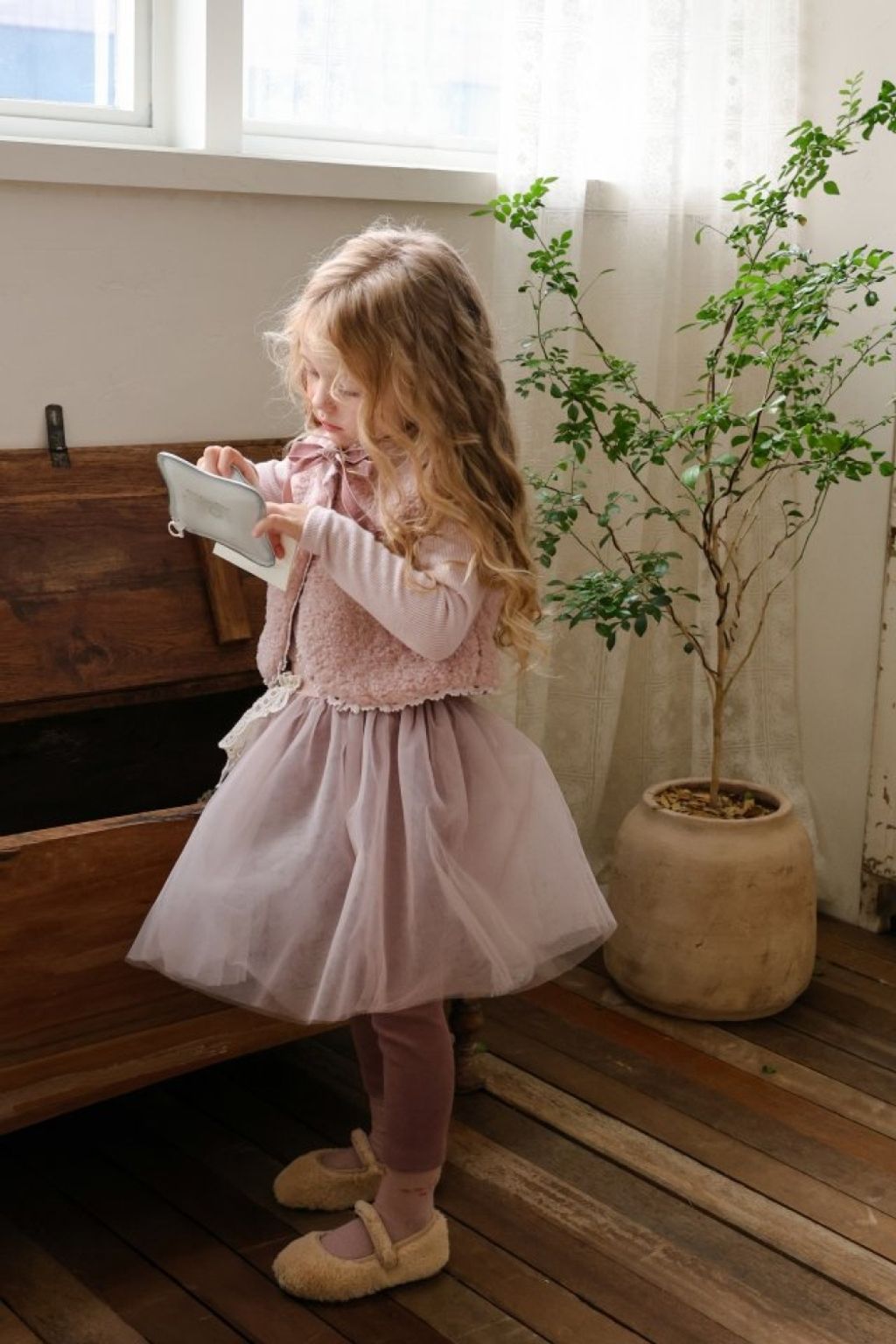 1760413037_2507190503