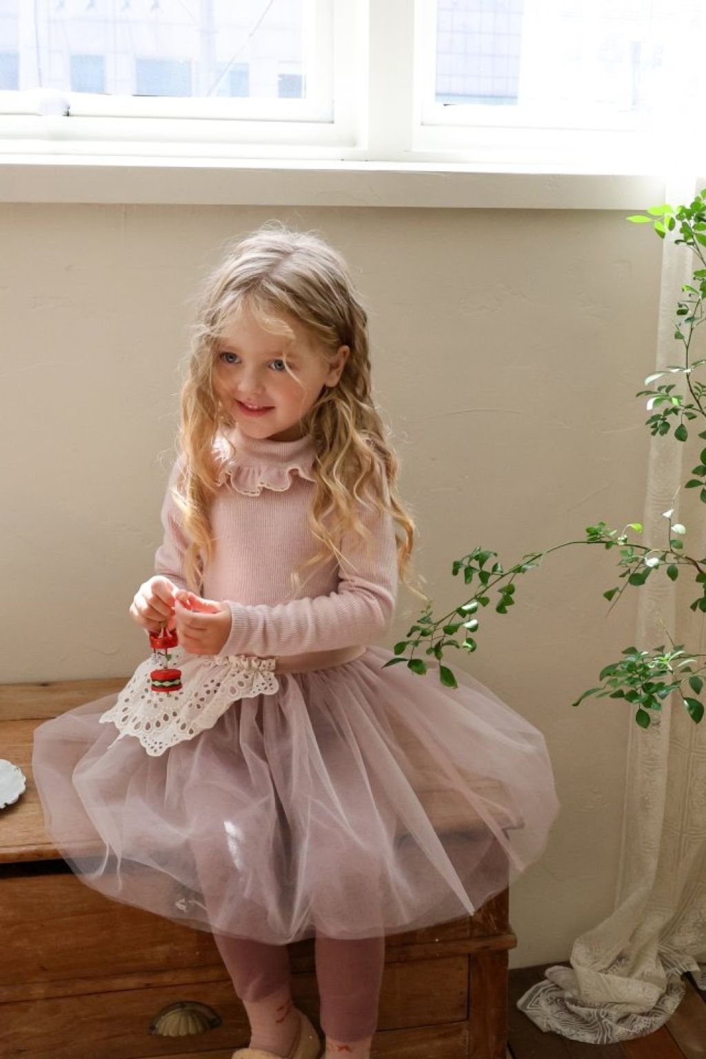 1760413953_7025550023