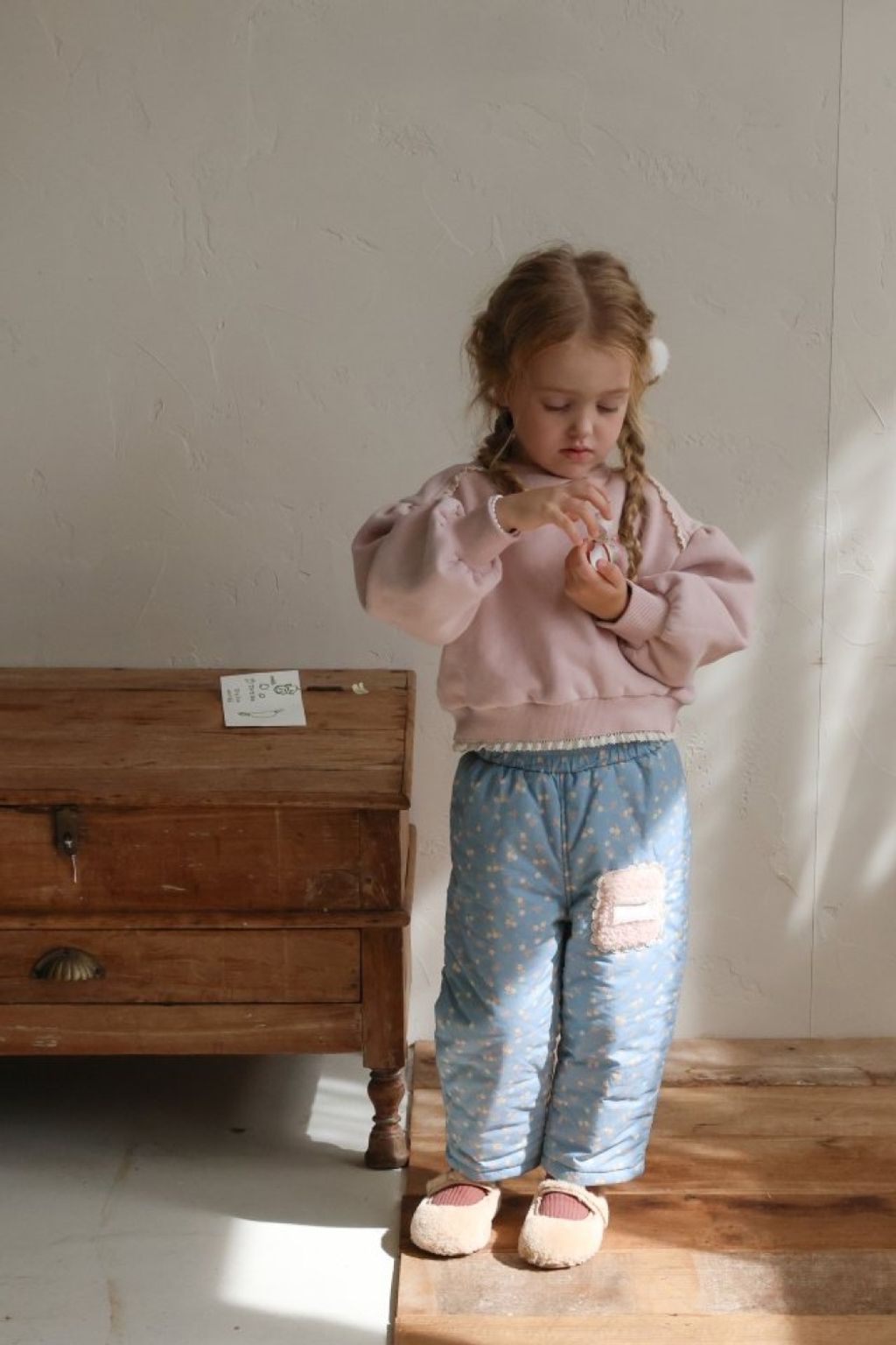 1761019379_4131388783