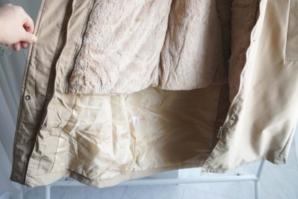 1762923550_4711446215