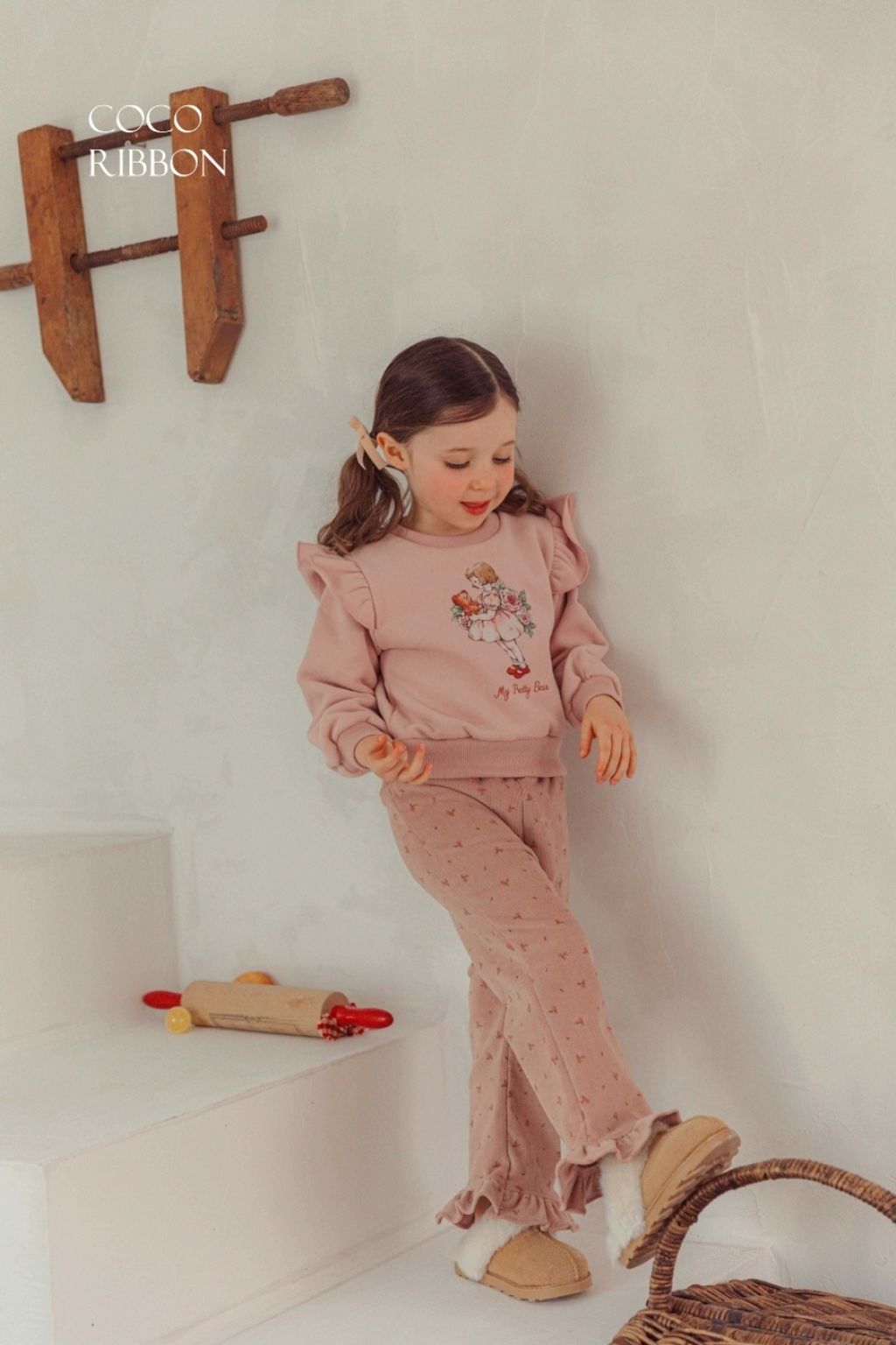 1763539968_2290243937