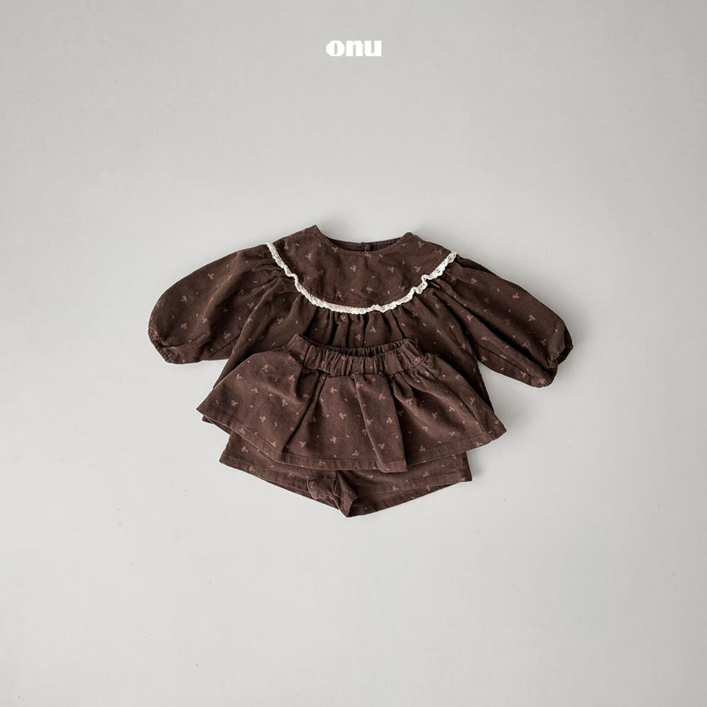 1761619853_2931538733