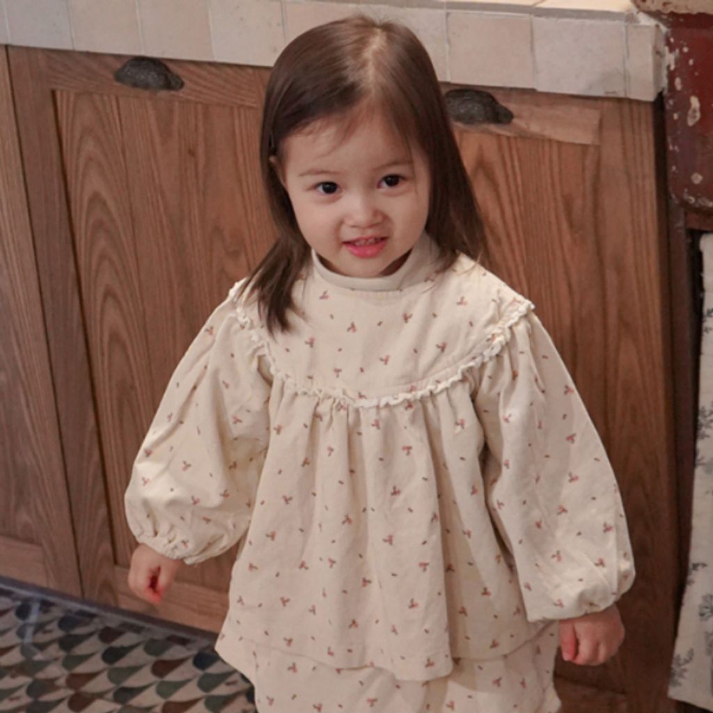 1761619919_7650643299