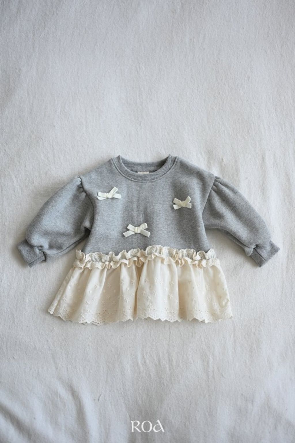 1761115022_8996563042