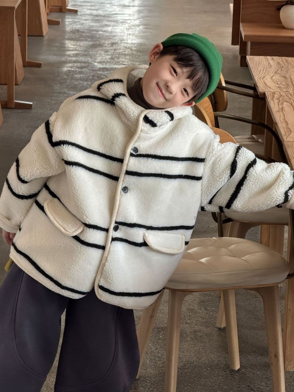 1764920126_1912725476