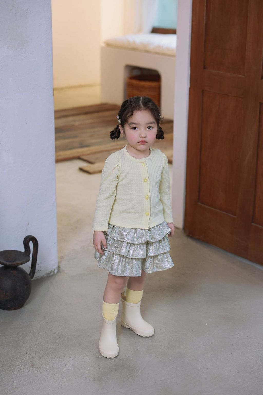 1768548337_6404400647