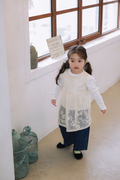 1768548636_2419801968