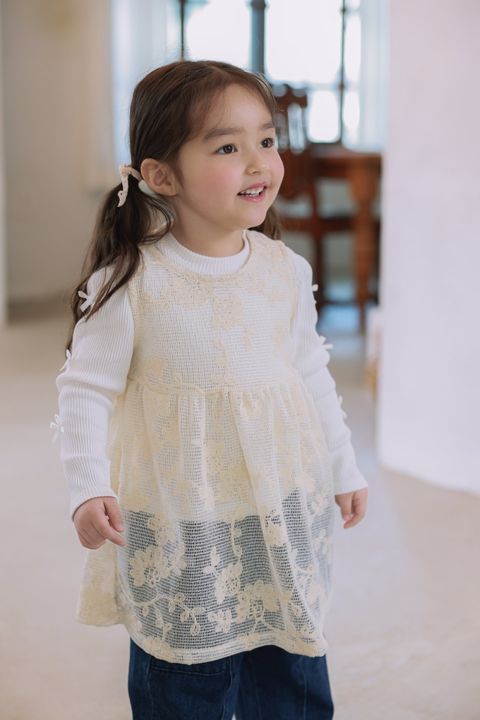 1768548555_9126216430