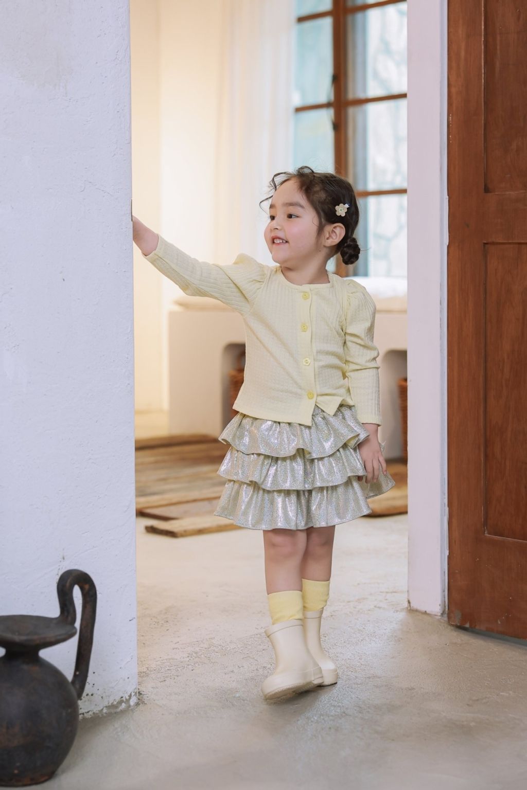 1768548990_7872852472