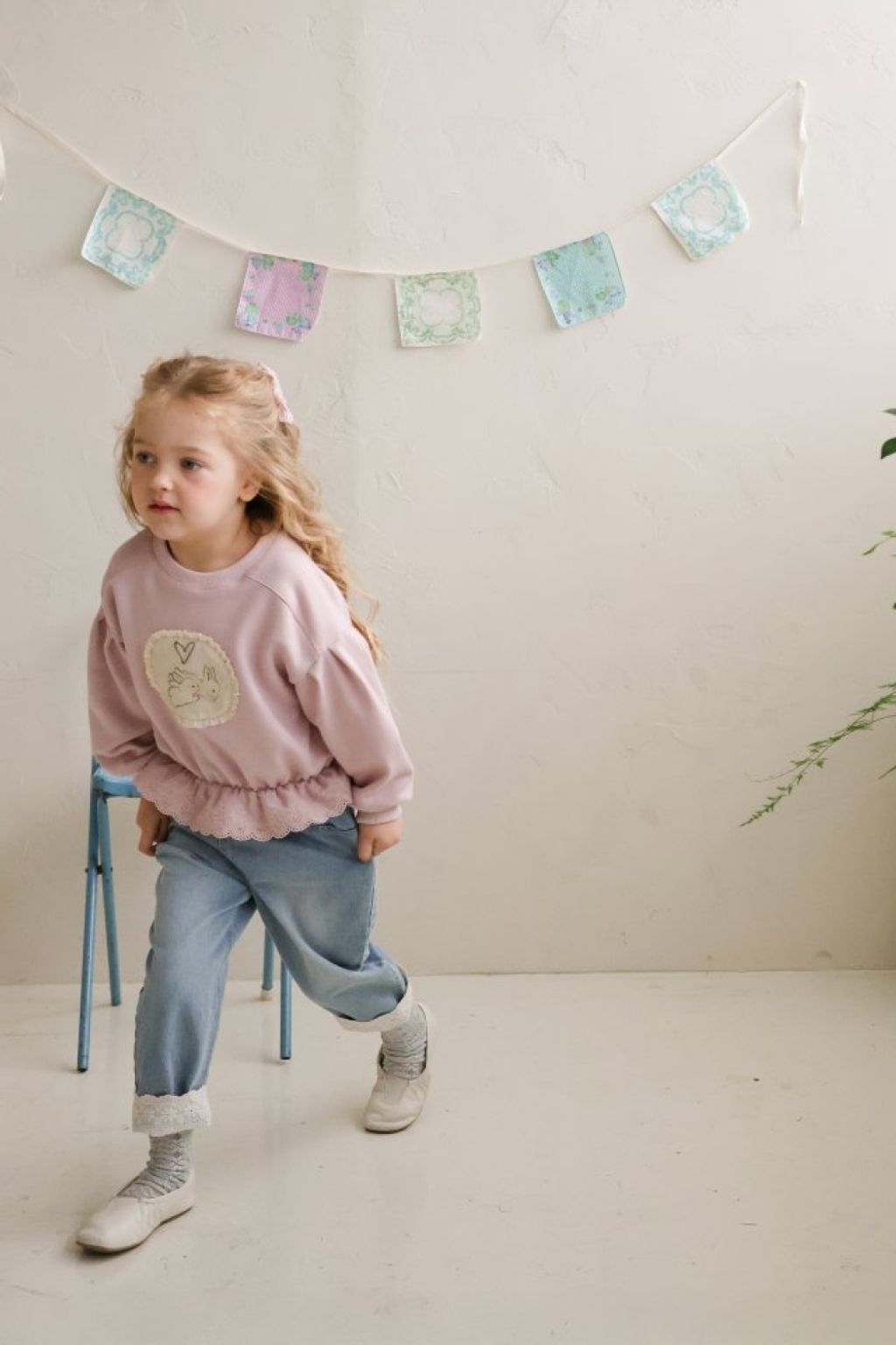 1769753639_7755630767