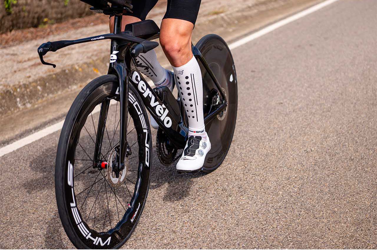 R2-Aero-小腿套-2_09