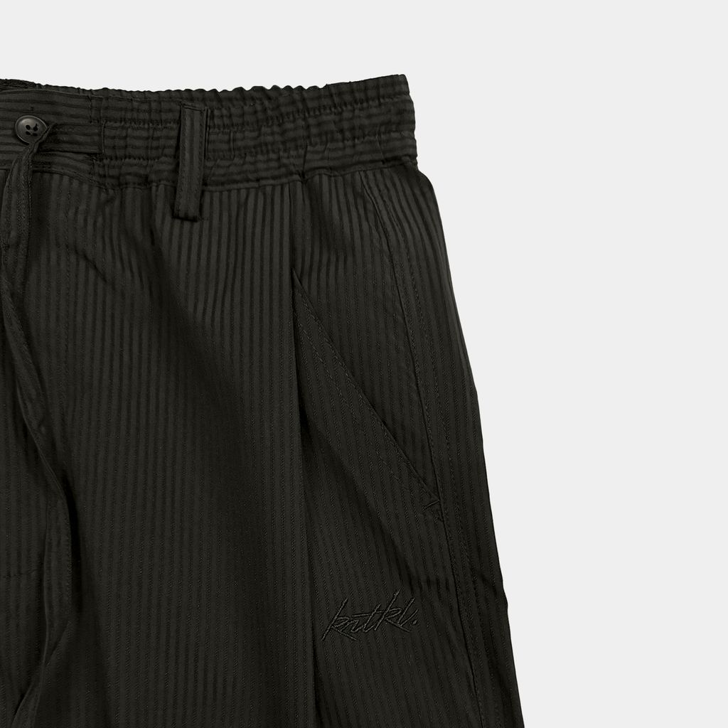 KRTKL_PINSTRIPE_CLOSEUP_1