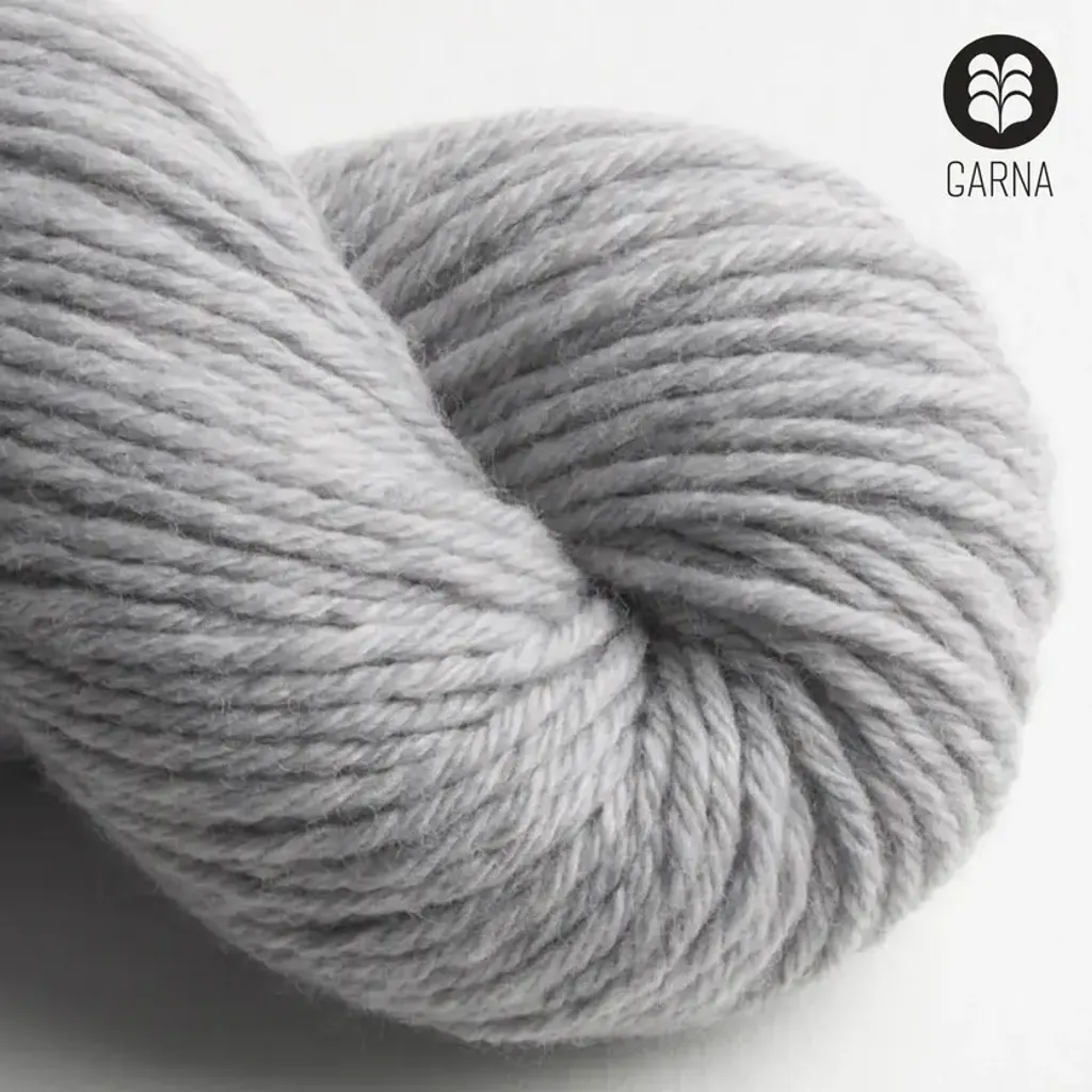 Lammeuld_GARNA_garn_Nobilis2_124_Solv_d2342095-a637-4b08-9887-dd1f7fa92783