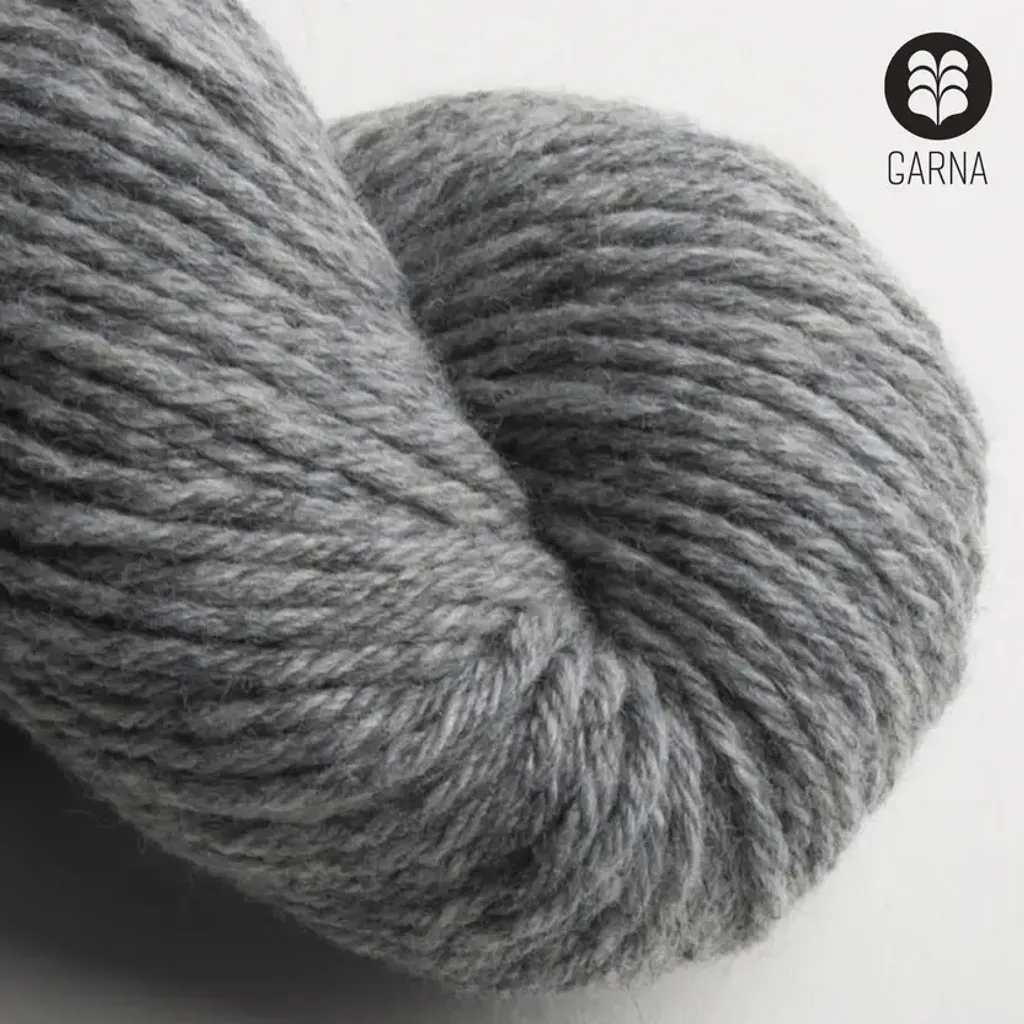 Lammeuld_GARNA_garn_Nobilis2_Lysegra