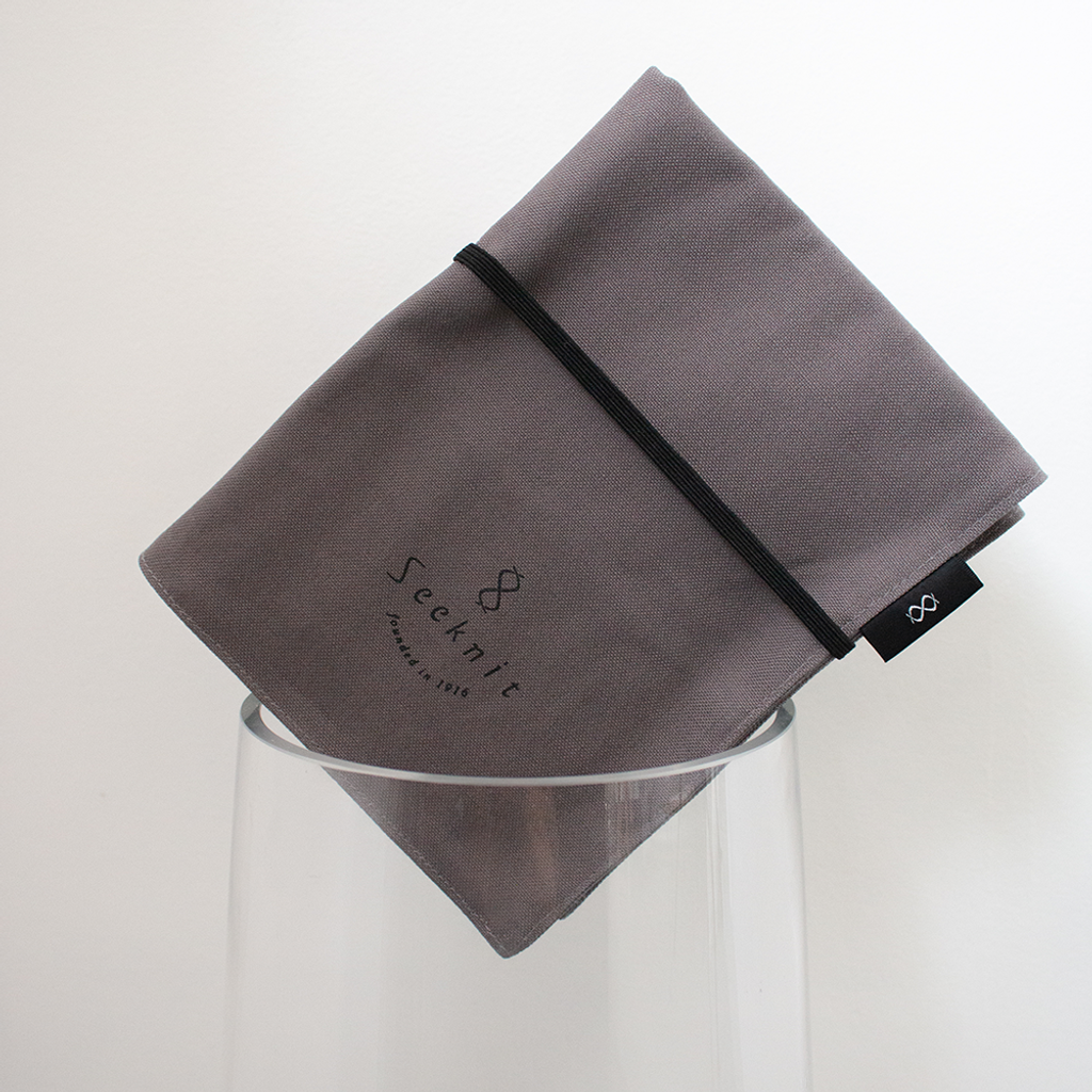 61240_Seeknit Case 2 Dark Gray Color-3