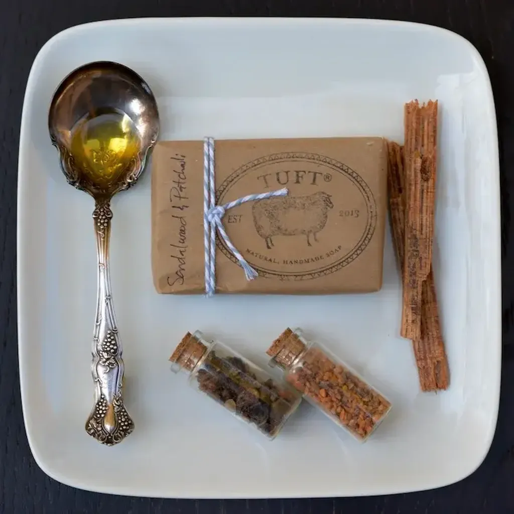 Sandalwood and Pachioli