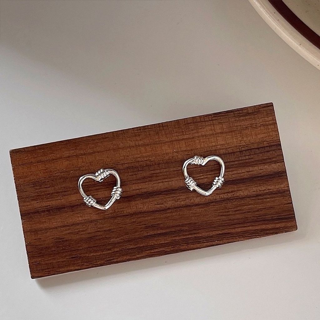 sg-11134201-22120-8vh9ppk30ukv51