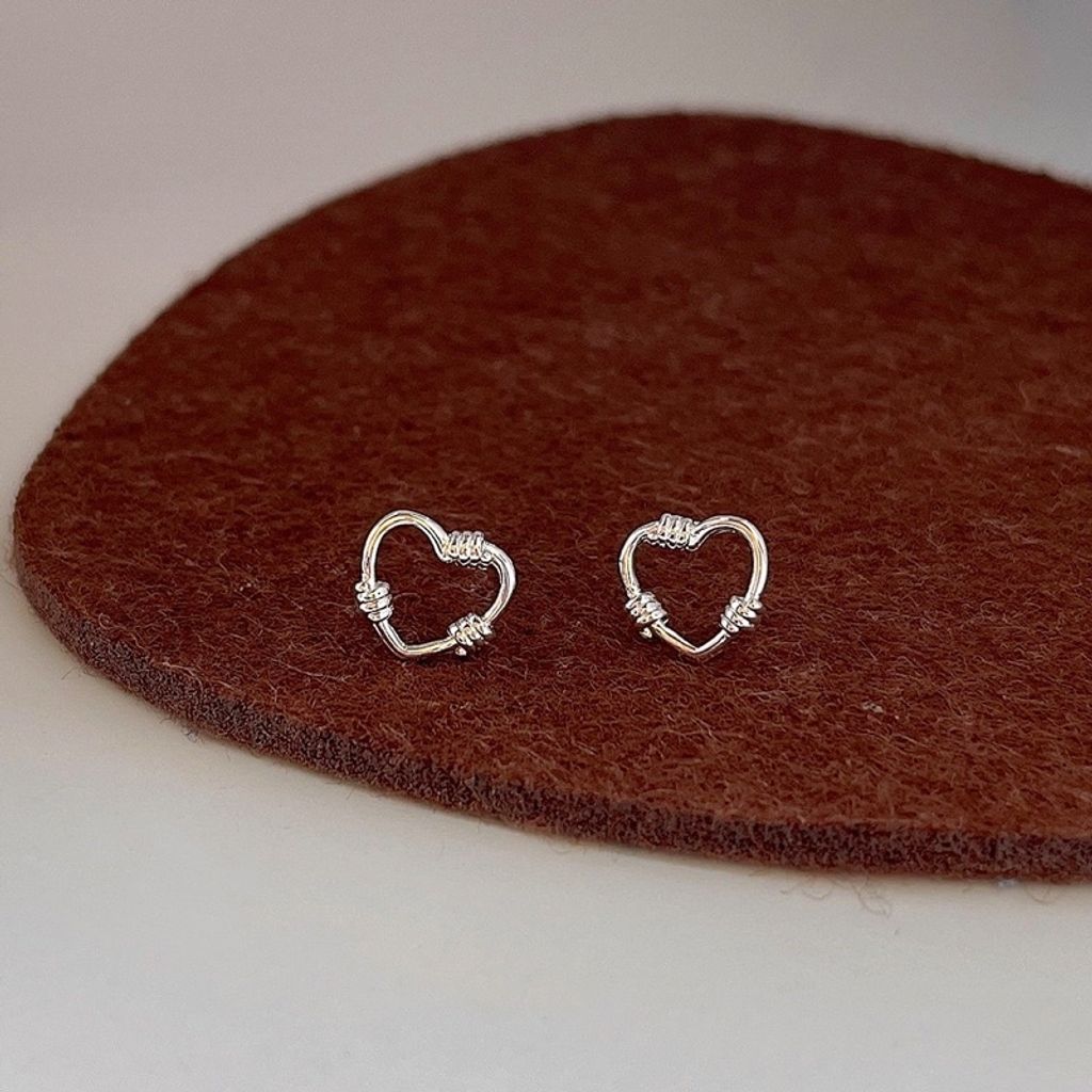 sg-11134201-22120-jel2fuk30ukv3f