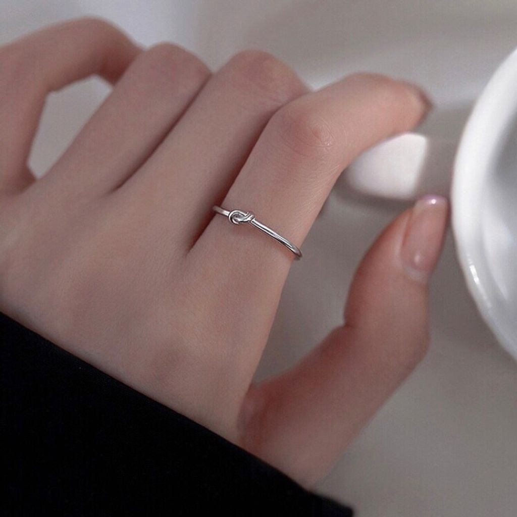 tw-11134207-23030-5lrisdqhu5nvef