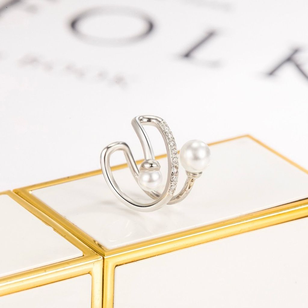 tw-11134207-7r991-lzvolmmbvf1w05