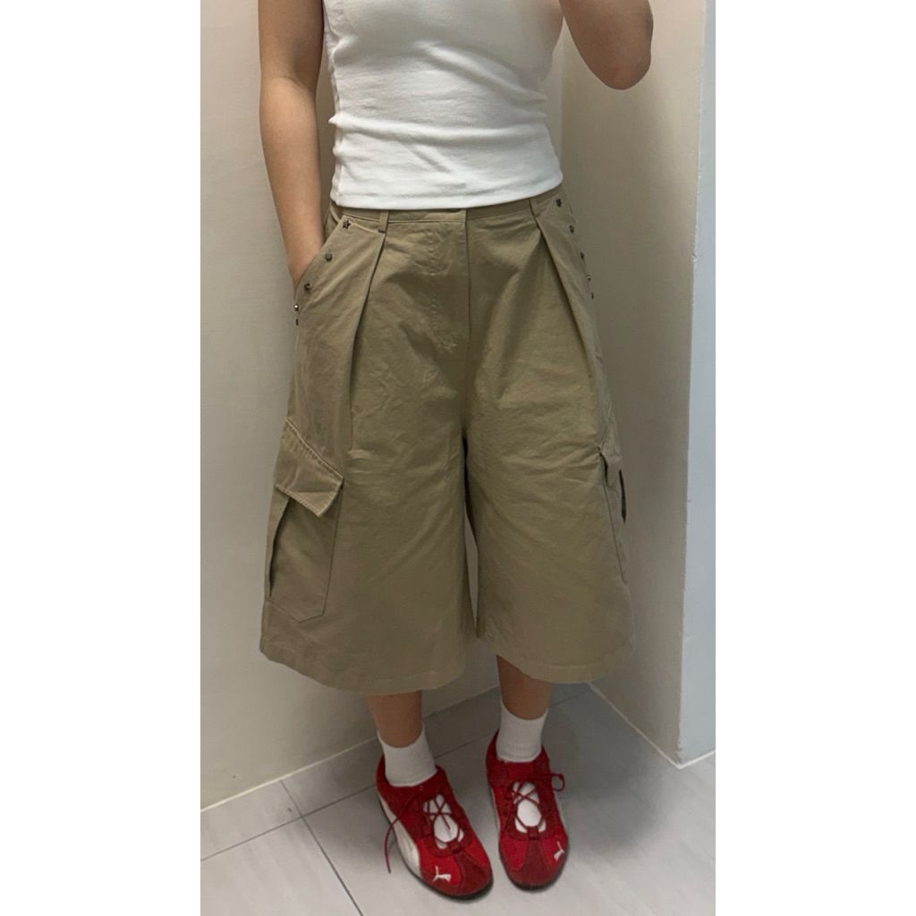 tw-11134207-820le-mm1b3w8os4xu86