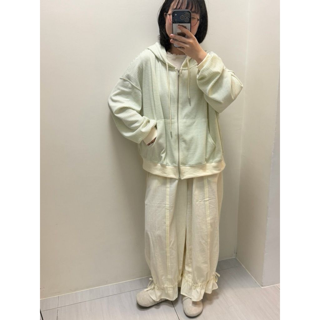 tw-11134207-820l6-mm17gju687wj34