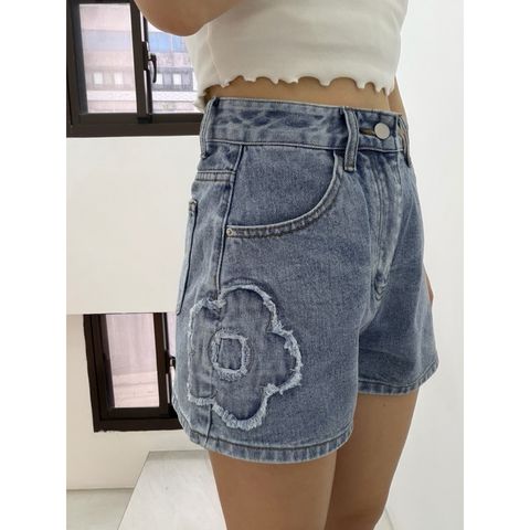 tw-11134207-820l9-mm165py9qdjja4