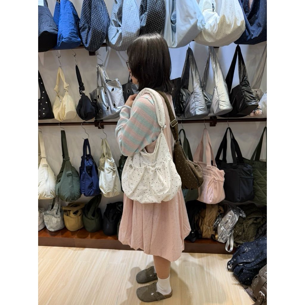 tw-11134207-820l5-mmvg9vo3sv7s8b