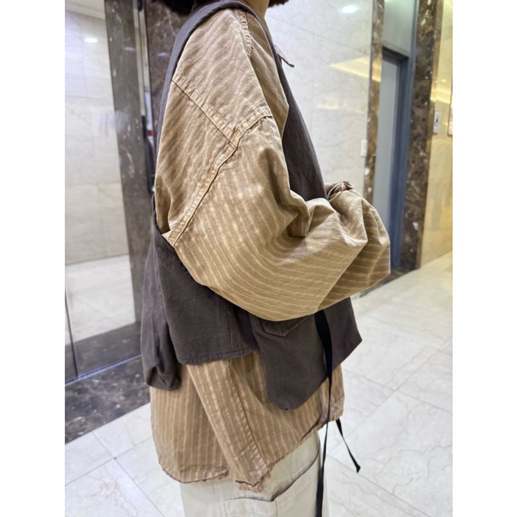 tw-11134207-7r992-ly6ofsbbomxq01