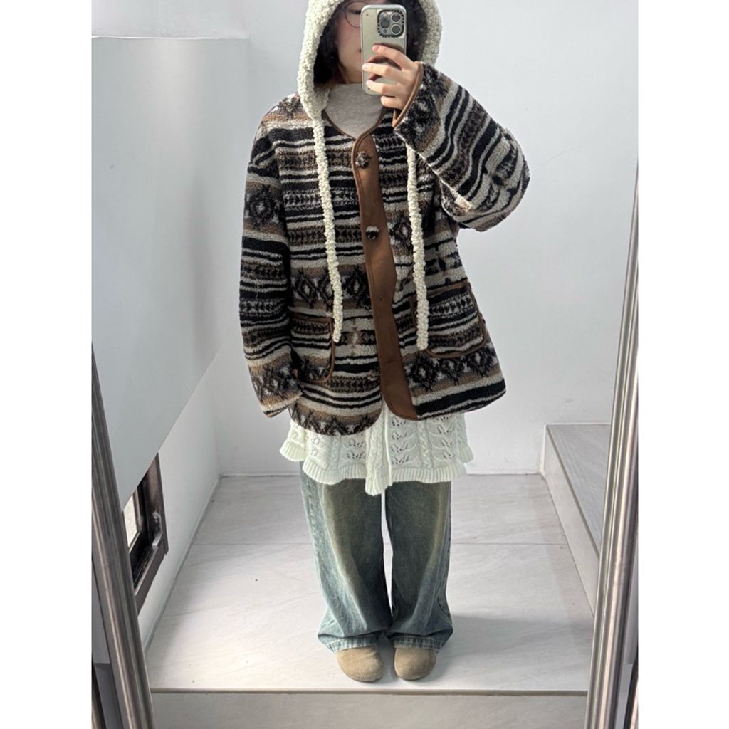 tw-11134207-7ras9-m4rgicryz83kcc