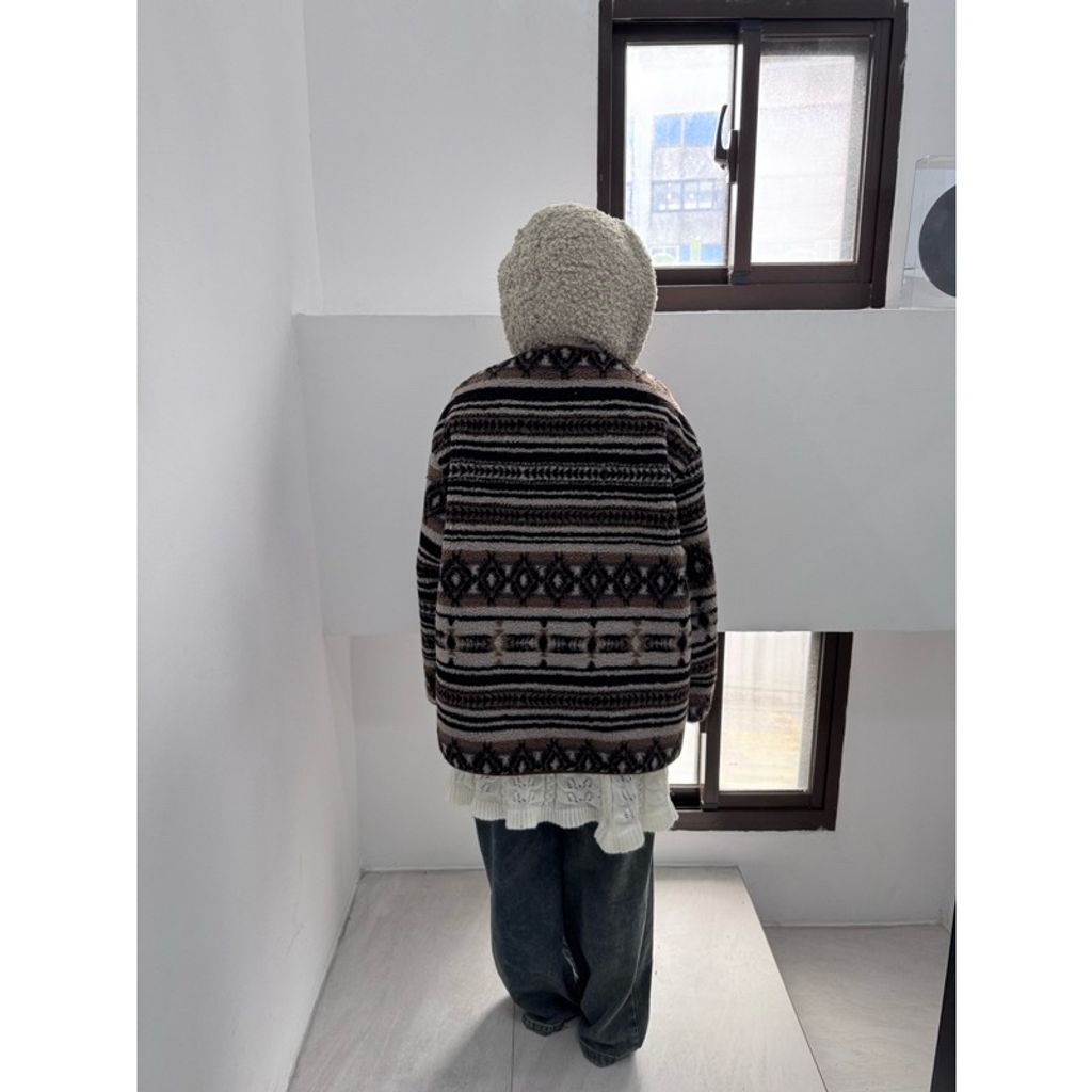 tw-11134207-7rasc-m4rgicroy85c19