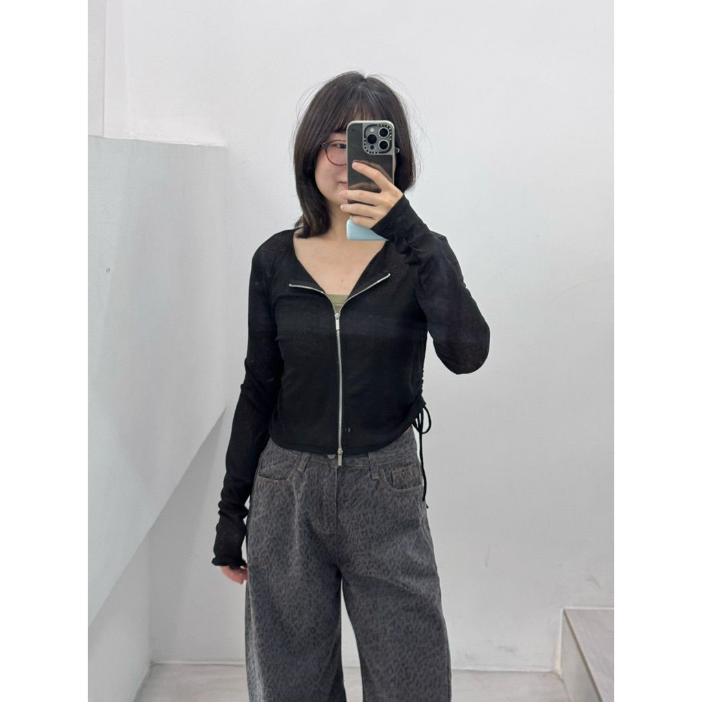 tw-11134207-81zth-mfncms6yn95852