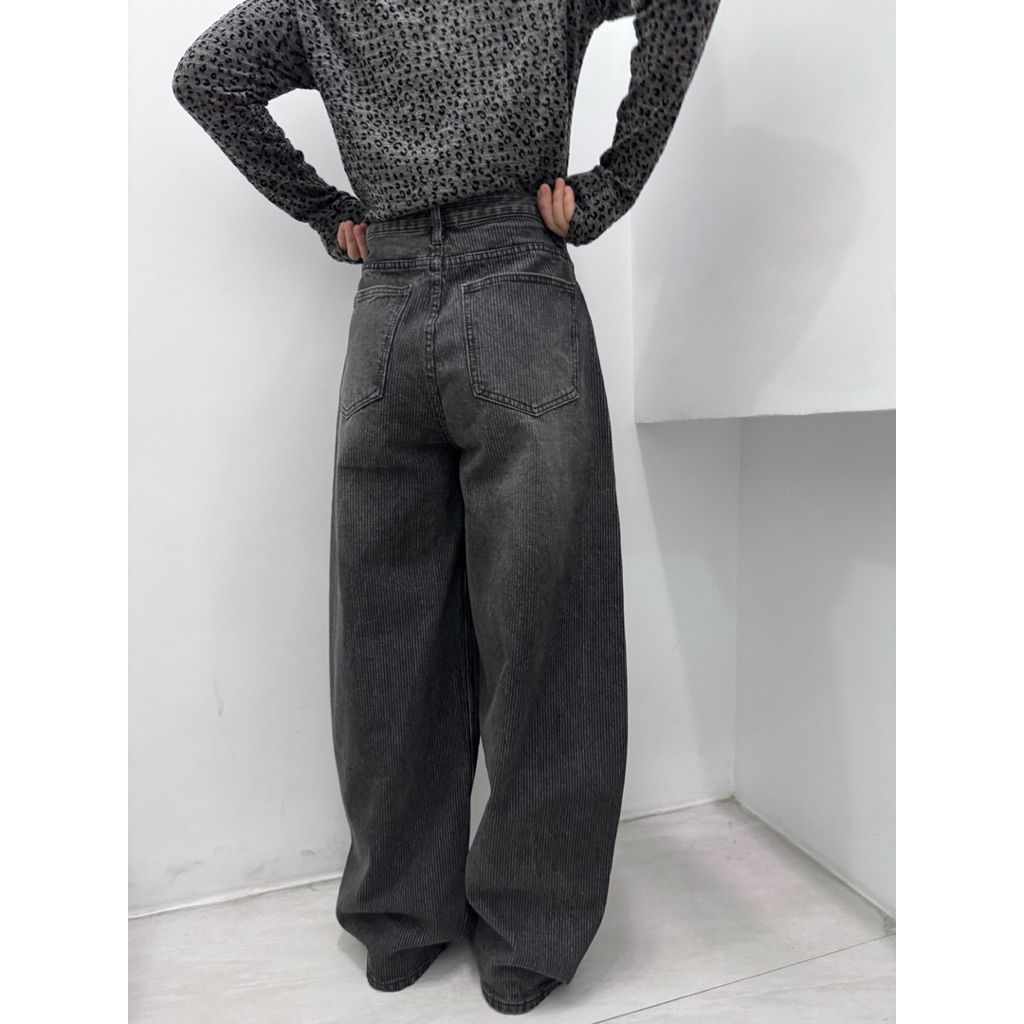 tw-11134207-81ztg-mghe2vl6k6j12b