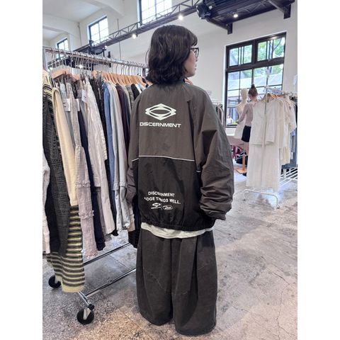 tw-11134207-81ztj-mhflow87g5qh6a