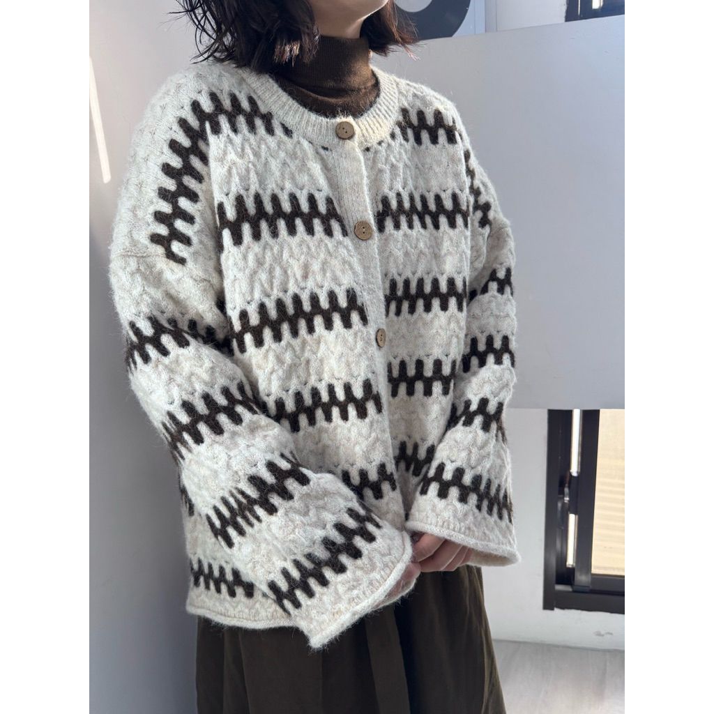 tw-11134207-81ztq-mi85one03oqwaa