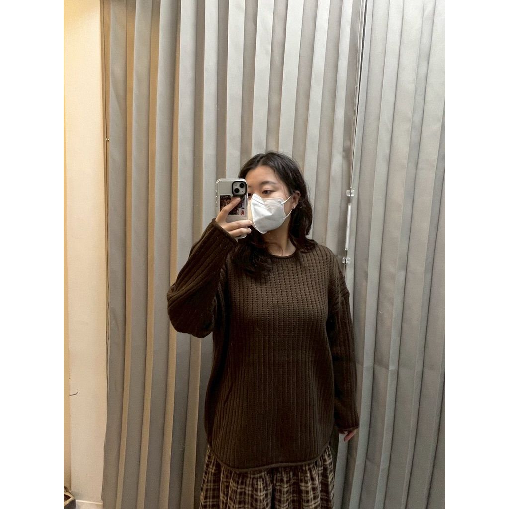 tw-11134207-81ztn-mi86ms7e6b5z9c