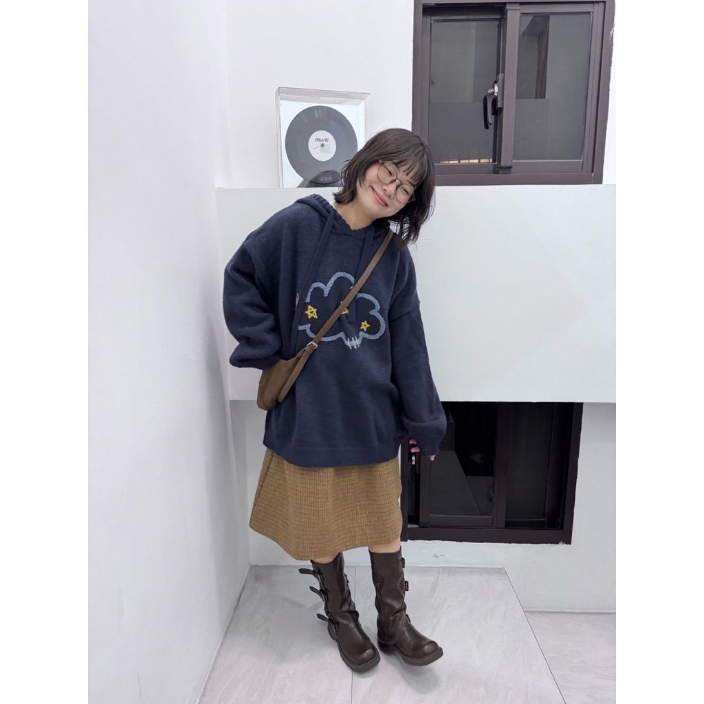 tw-11134207-81ztg-mi56oka2jsaq0e