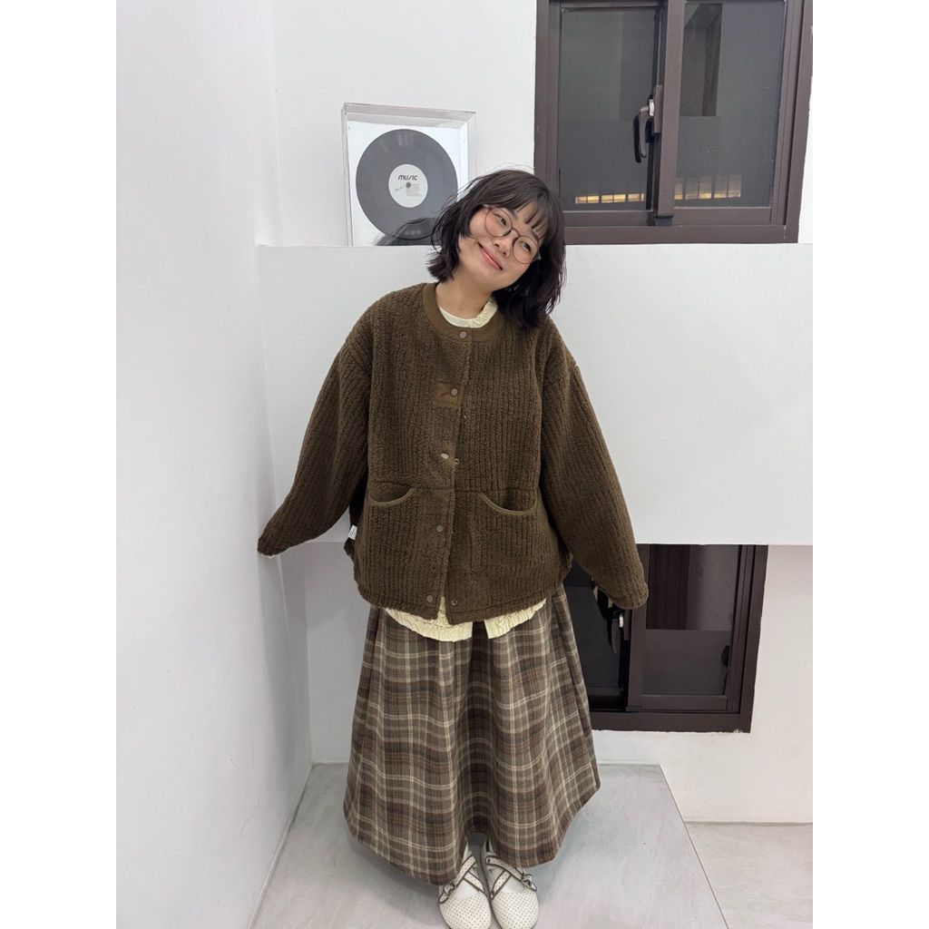 tw-11134207-81ztj-mi7ih54ww00043